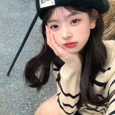 我在末世捡属性高清封面